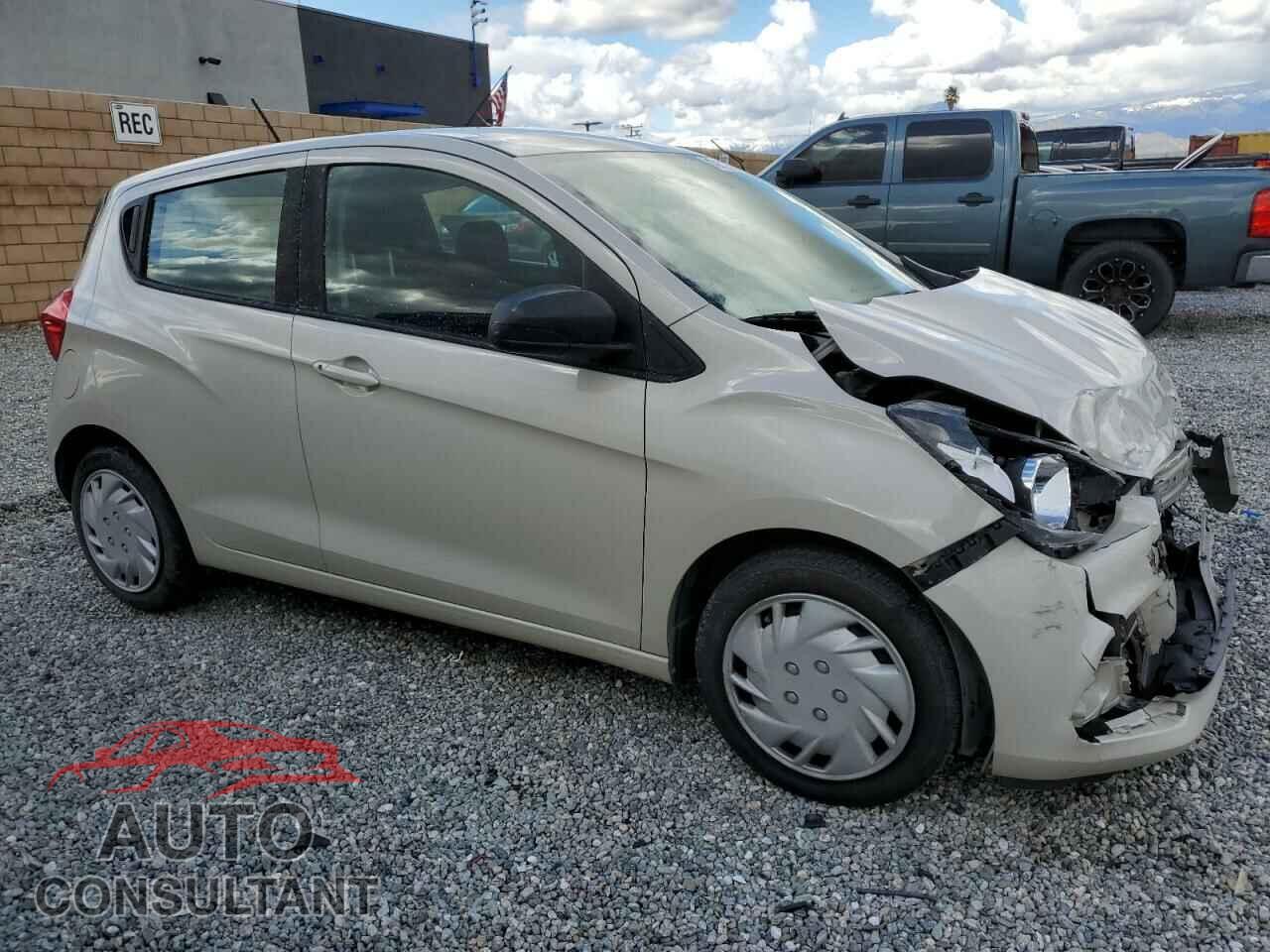 CHEVROLET SPARK 2017 - KL8CB6SA9HC824968