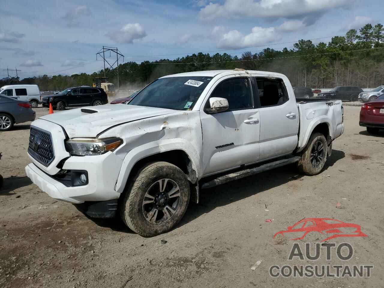 TOYOTA TACOMA 2018 - 3TMAZ5CN7JM071922