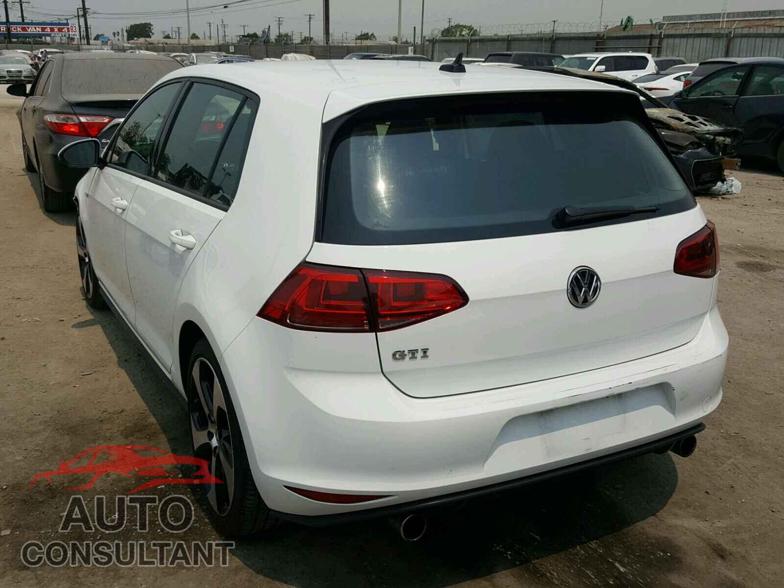 VOLKSWAGEN GTI 2017 - 3VW4T7AU2HM025149
