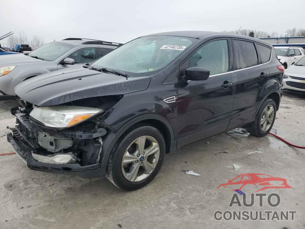 FORD ESCAPE 2015 - 1FMCU9G9XFUB32335