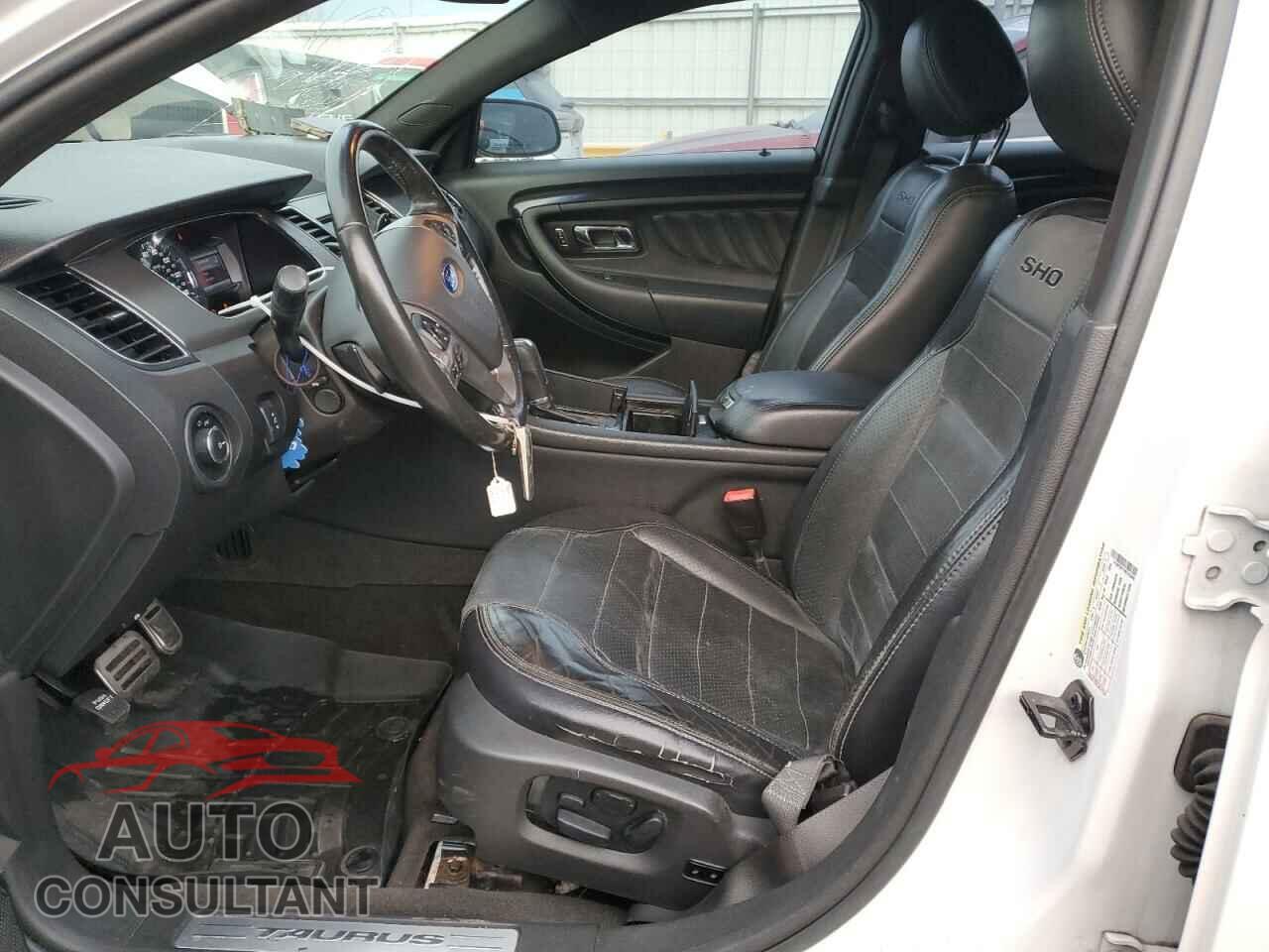 FORD TAURUS 2013 - 1FAHP2KT1DG125805