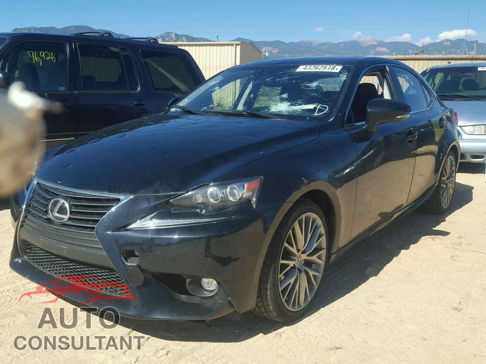 LEXUS IS 250 2015 - JTHCF1D21F5018479