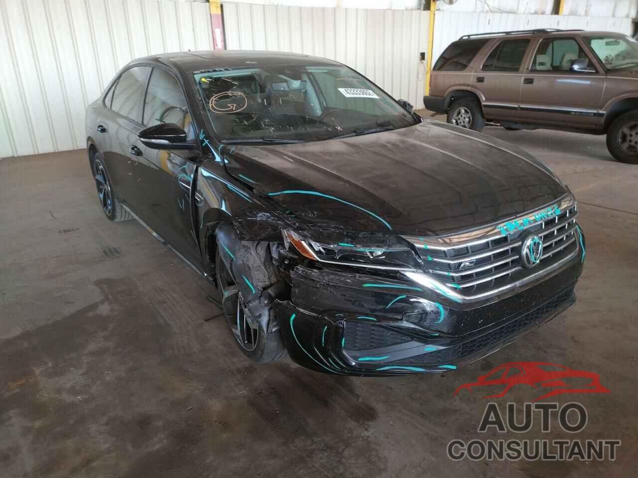 VOLKSWAGEN PASSAT 2020 - 1VWMA7A35LC022656