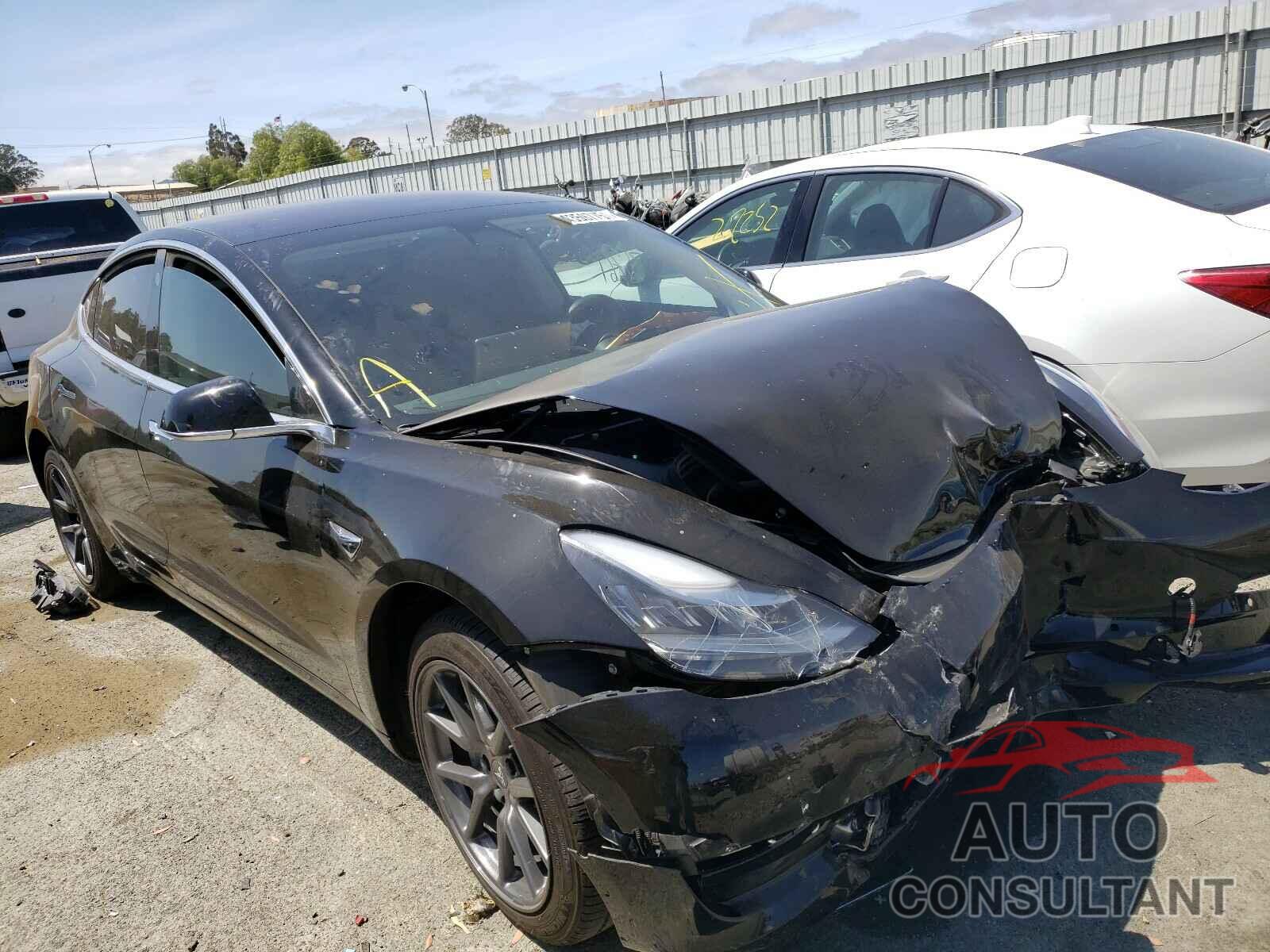 TESLA MODEL 3 2018 - 5YJ3E1EAXJF016182
