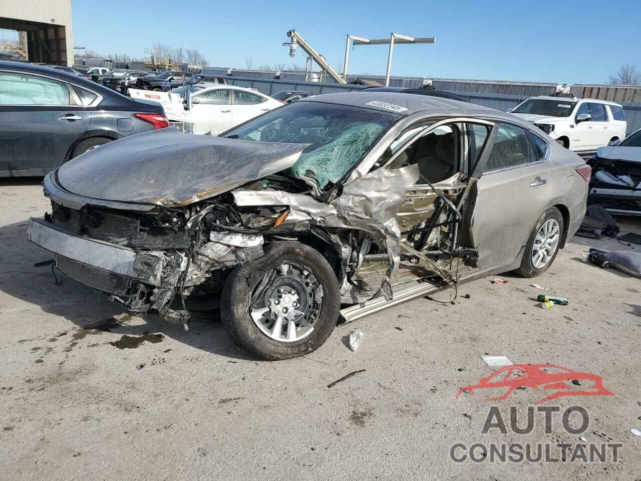 NISSAN ALTIMA 2015 - 1N4AL3AP0FN314080