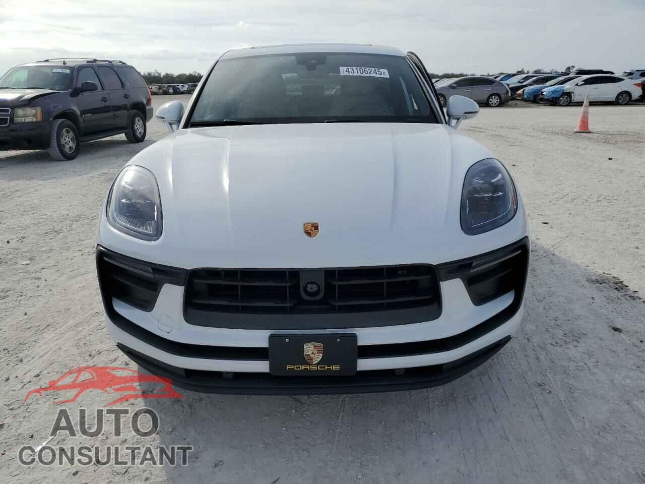 PORSCHE MACAN 2022 - WP1AA2A56NLB08618