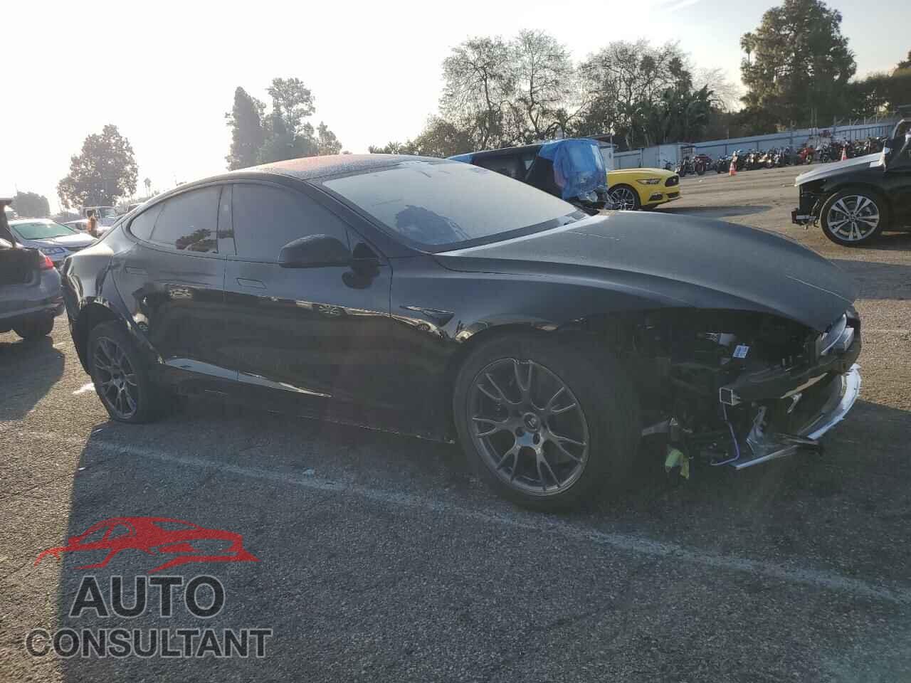 TESLA MODEL S 2023 - 5YJSA1E59PF529720