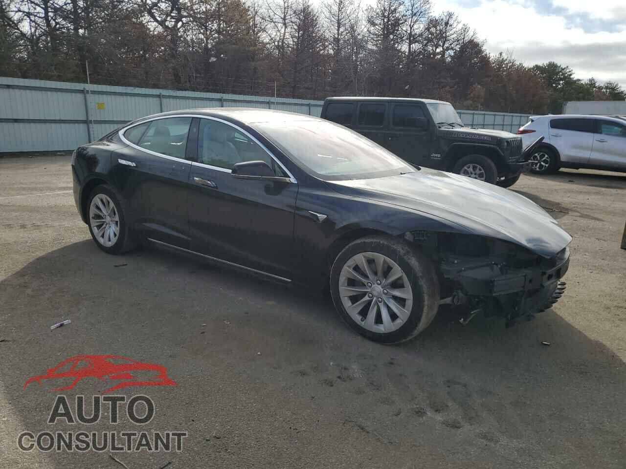 TESLA MODEL S 2018 - 5YJSA1E2XJF295083