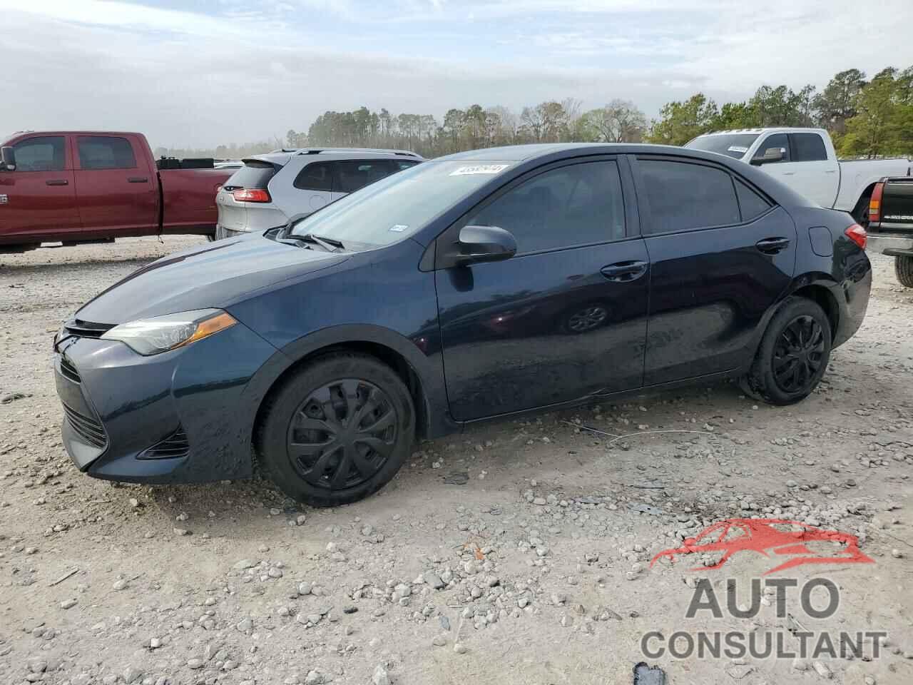 TOYOTA COROLLA 2019 - 2T1BURHE3KC156396