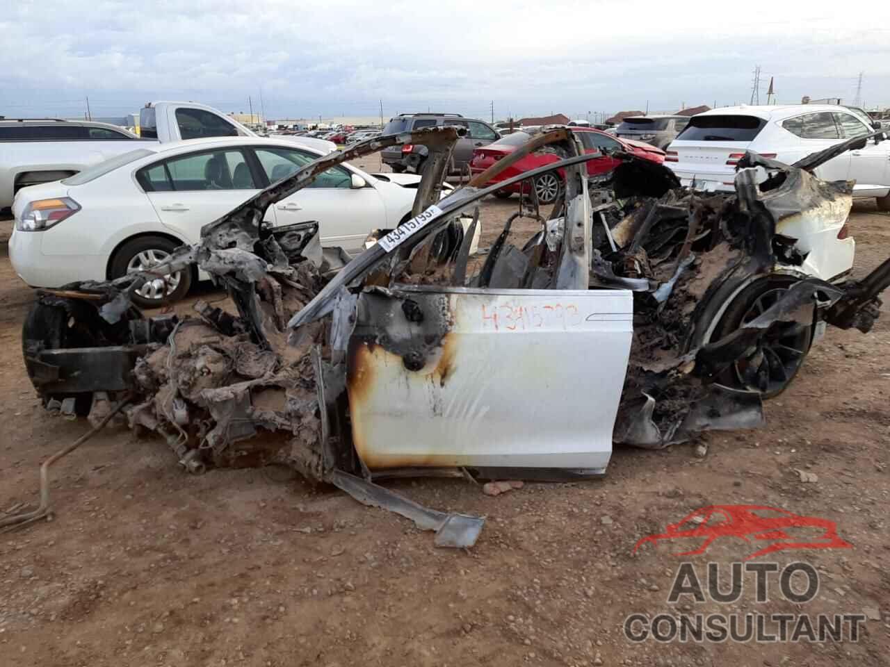 TESLA MODEL X 2018 - 5YJXCBE47JF133418