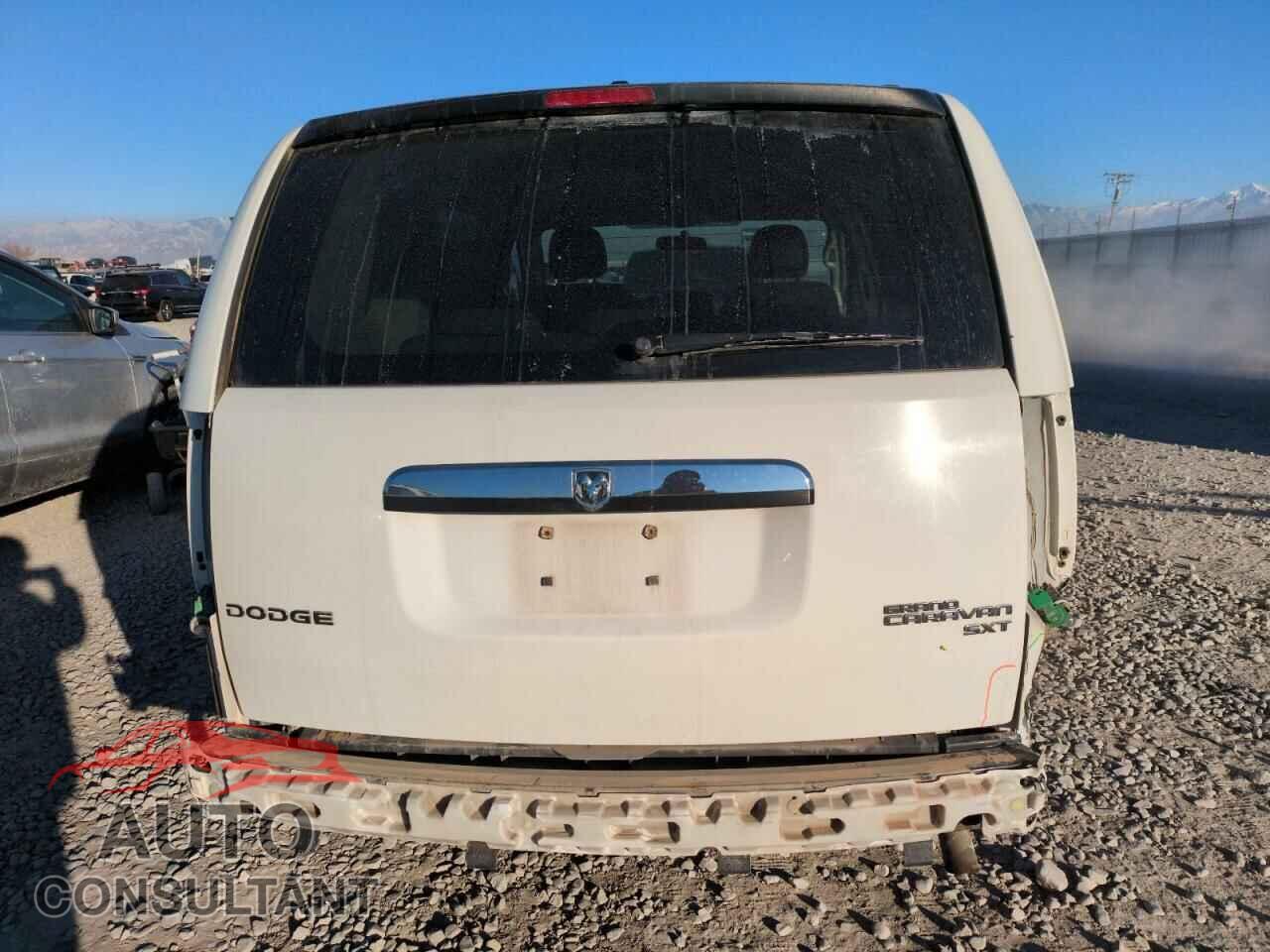 DODGE CARAVAN 2010 - 2D4RN5D18AR459716