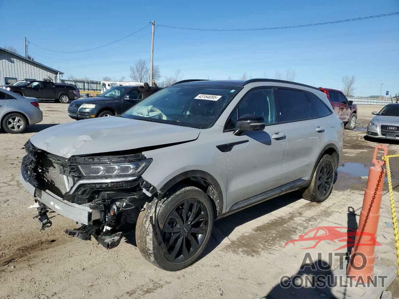 KIA SORENTO 2022 - 5XYRKDLF7NG142808
