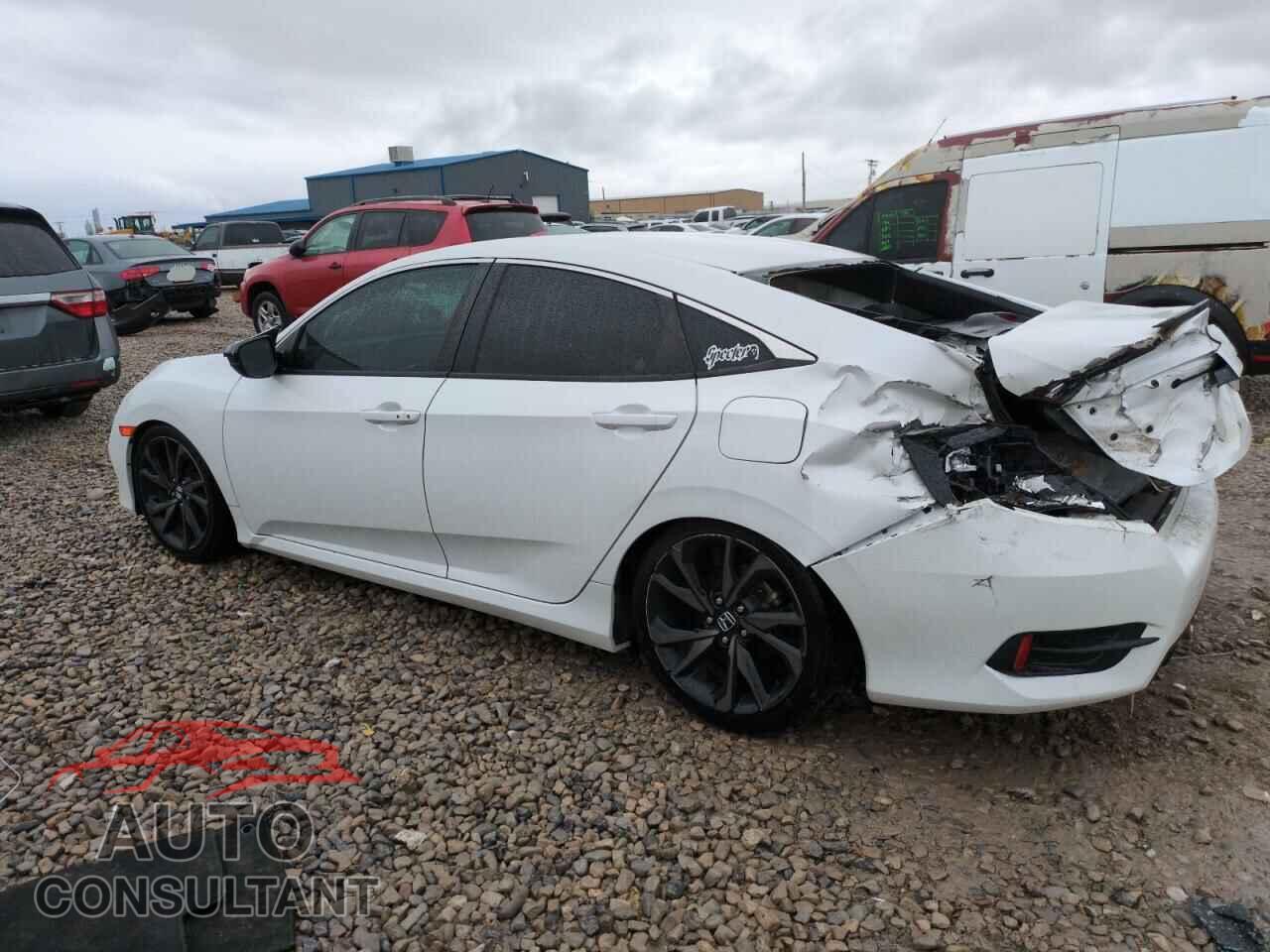 HONDA CIVIC 2019 - 2HGFC2E82KH547282