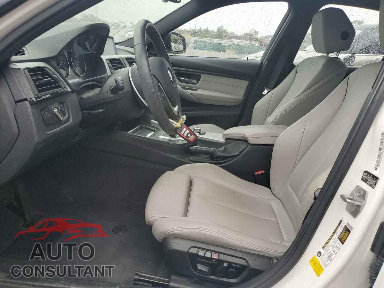 BMW 3 SERIES 2013 - WBA3A9C5XDF475077