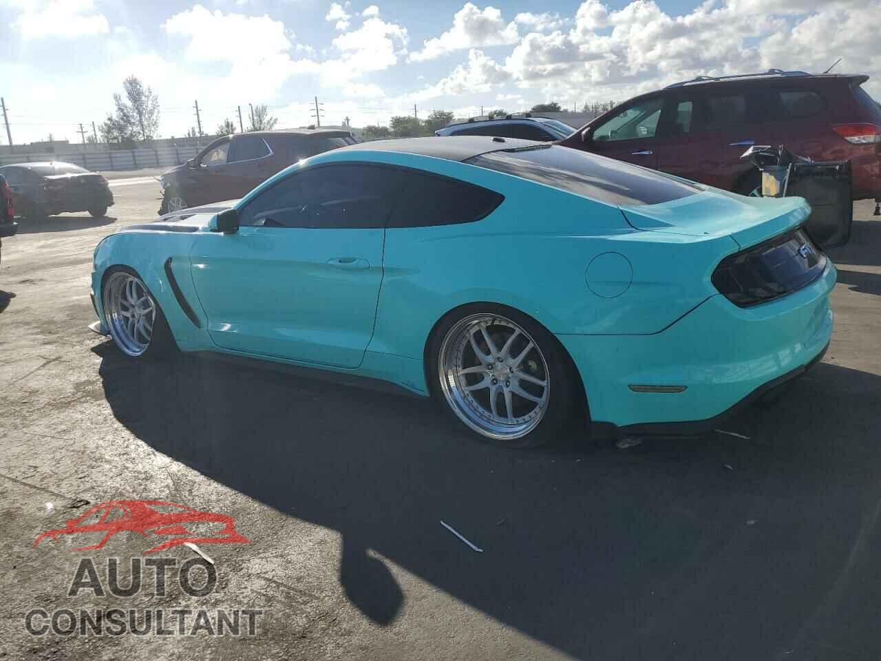 FORD MUSTANG 2019 - 1FA6P8CF4K5116320