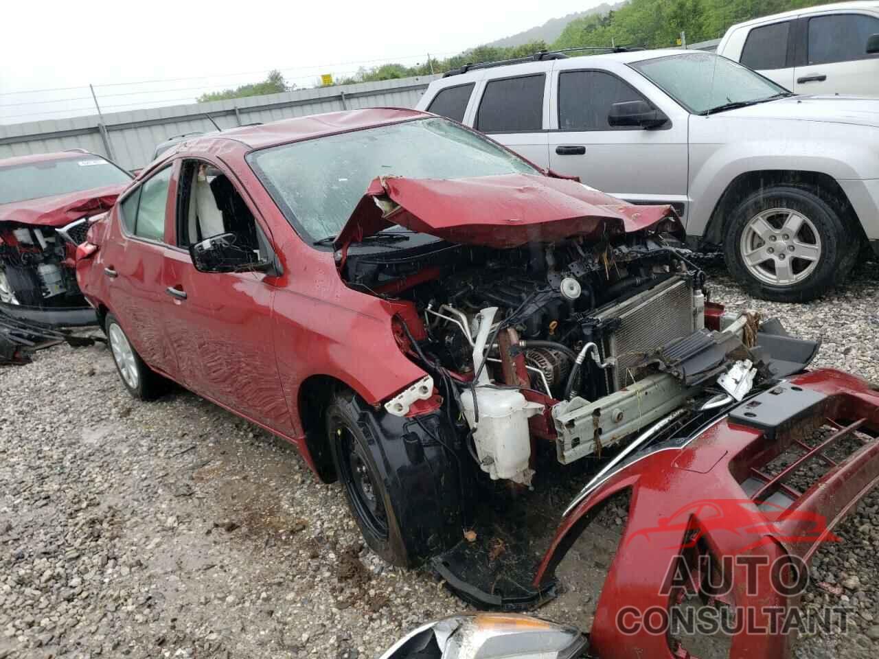 NISSAN VERSA 2017 - 3N1CN7AP3HL869177