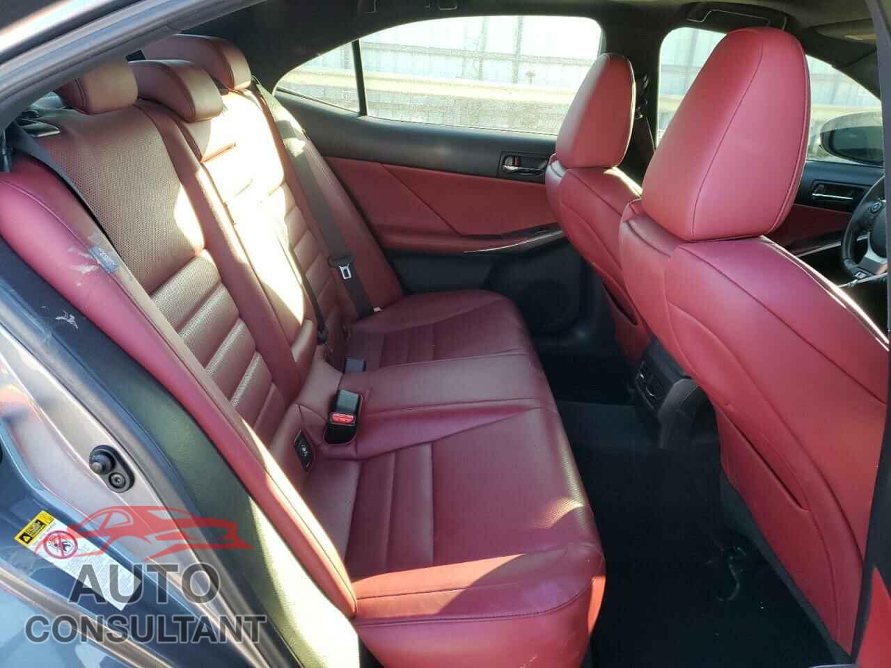 LEXUS IS 2014 - JTHBE1D26E5004722
