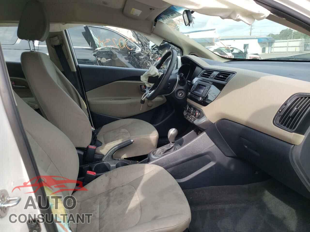 KIA RIO 2017 - KNADM5A3XH6035646