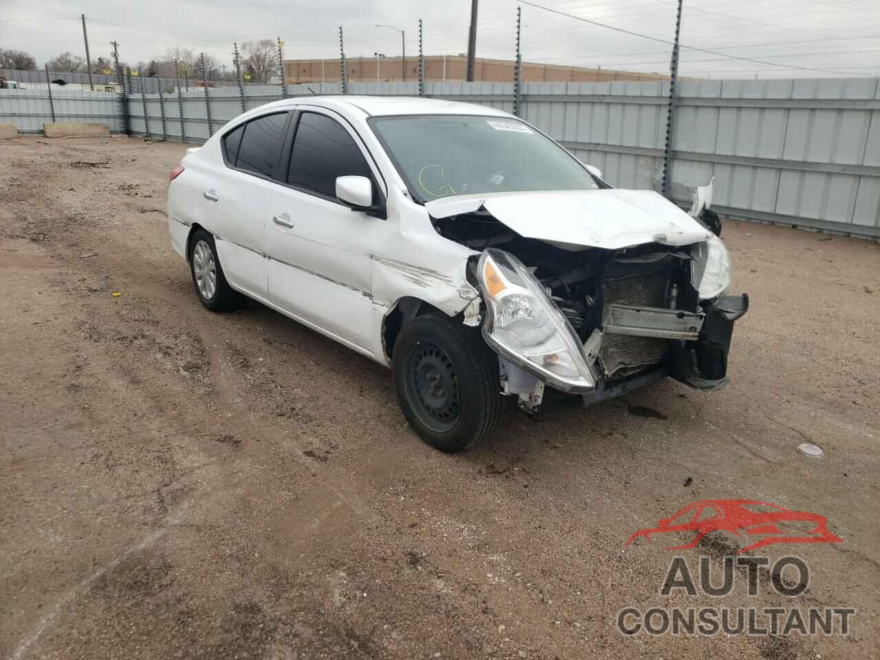 NISSAN VERSA 2019 - 3N1CN7AP7KL839784