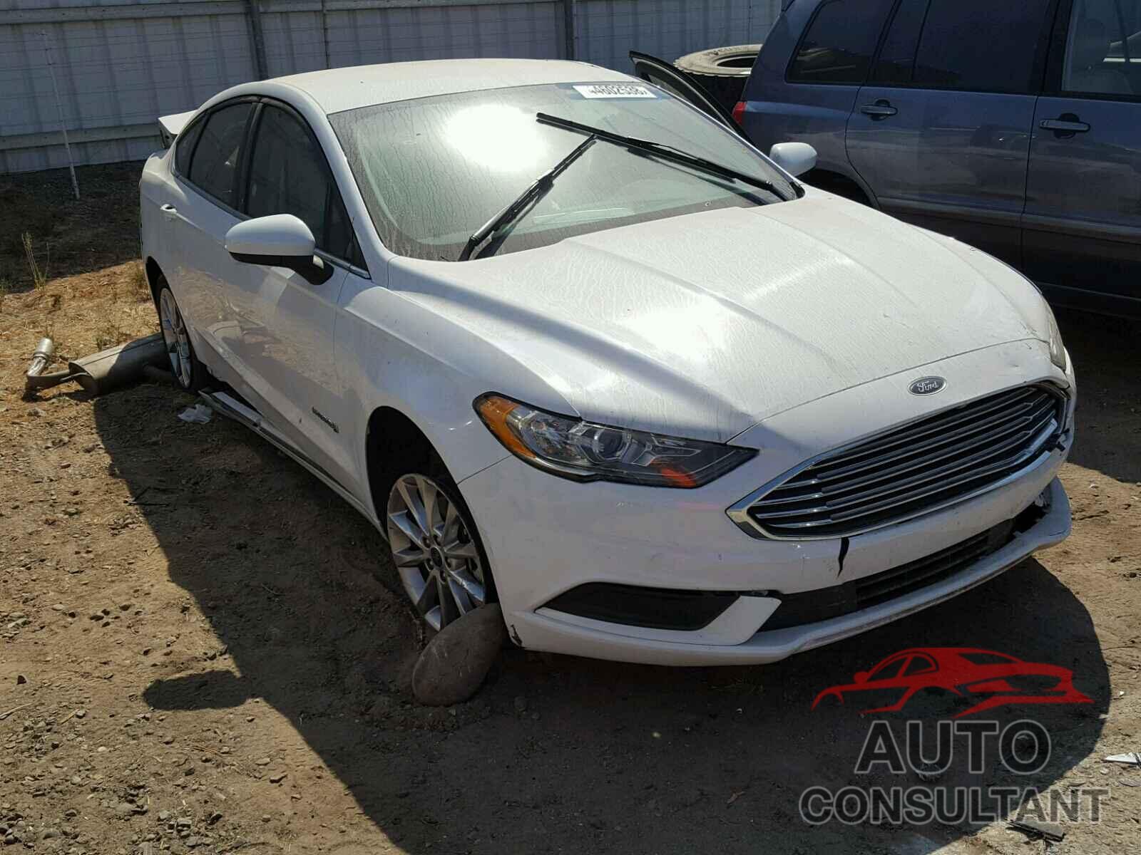 FORD FUSION 2017 - 3FA6P0LUXHR238380