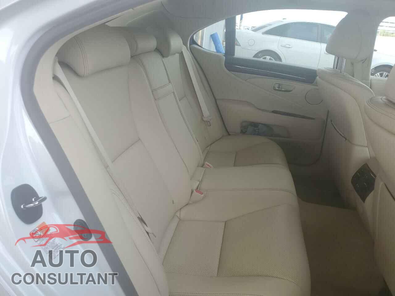 LEXUS LS460 2015 - JTHBL5EF9F5137054