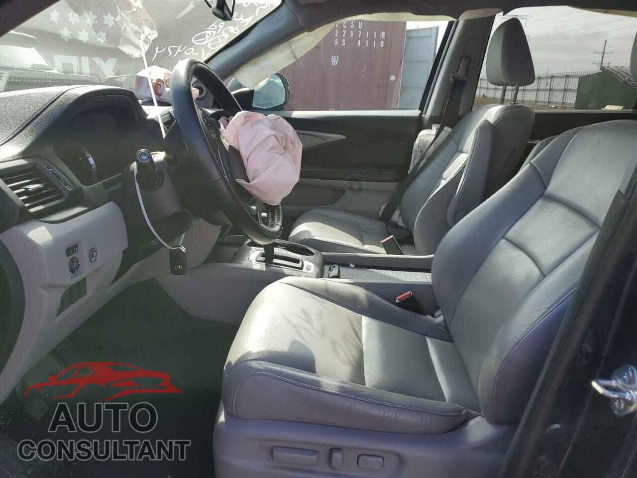 HONDA PILOT 2016 - 5FNYF6H7XGB110474