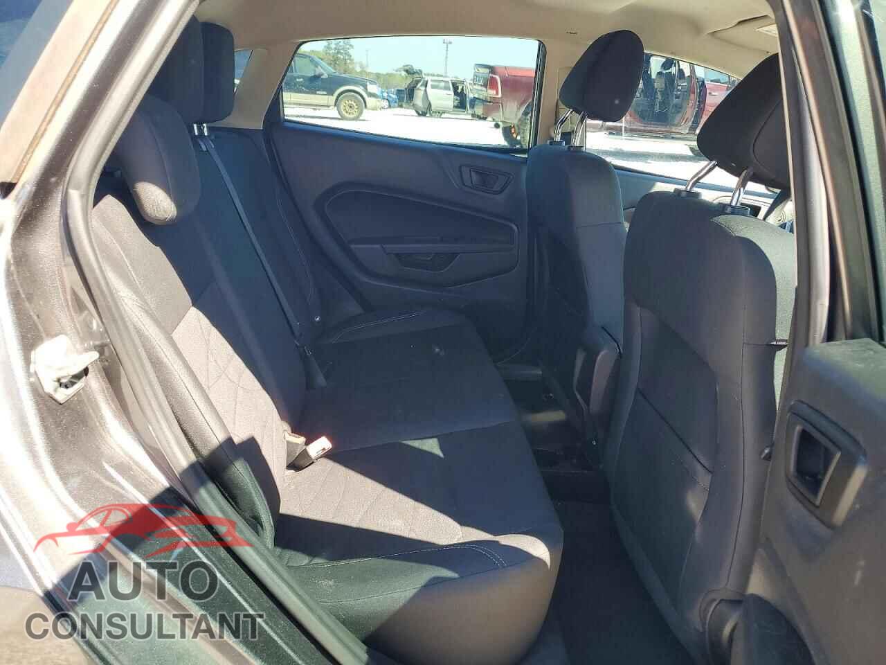 FORD FIESTA 2017 - 3FADP4EJ9HM168014