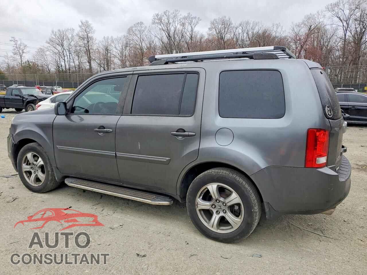 HONDA PILOT 2013 - 5FNYF4H59DB020618