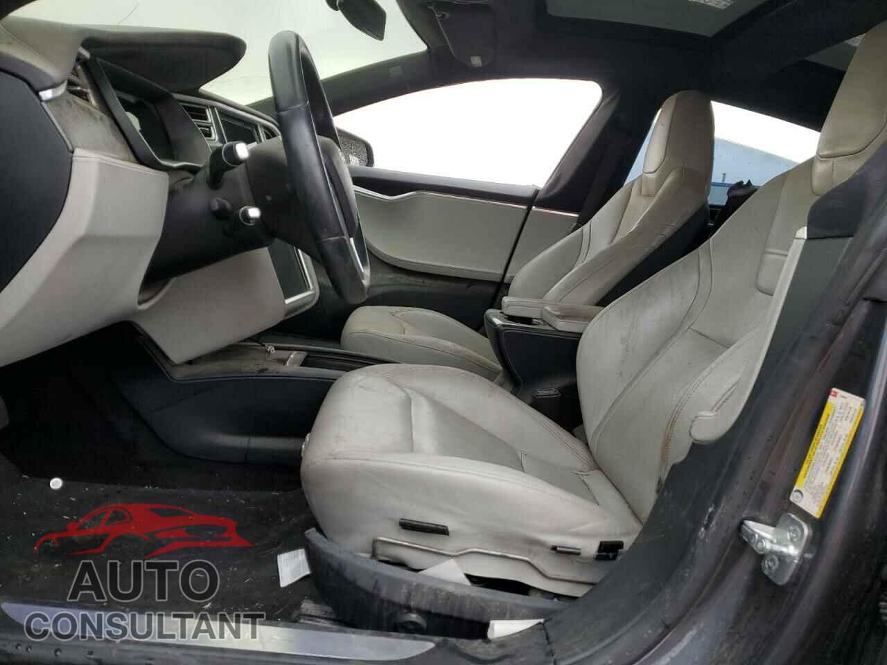 TESLA MODEL S 2015 - 5YJSA1E25FF113460