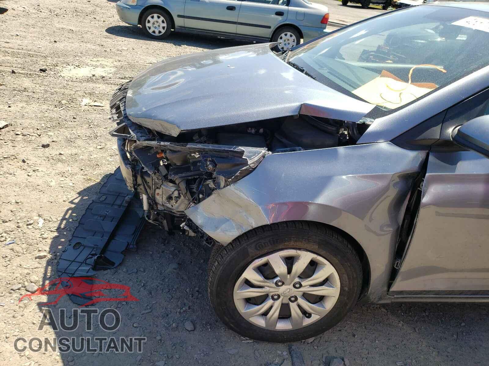 HYUNDAI ACCENT 2019 - 3KPC24A3XKE041785