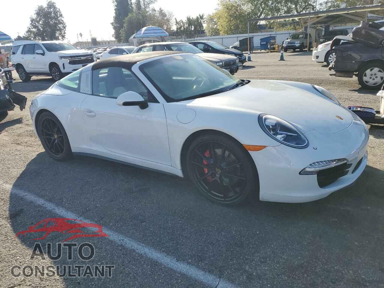 PORSCHE 911 2015 - WP0BB2A97FS135579