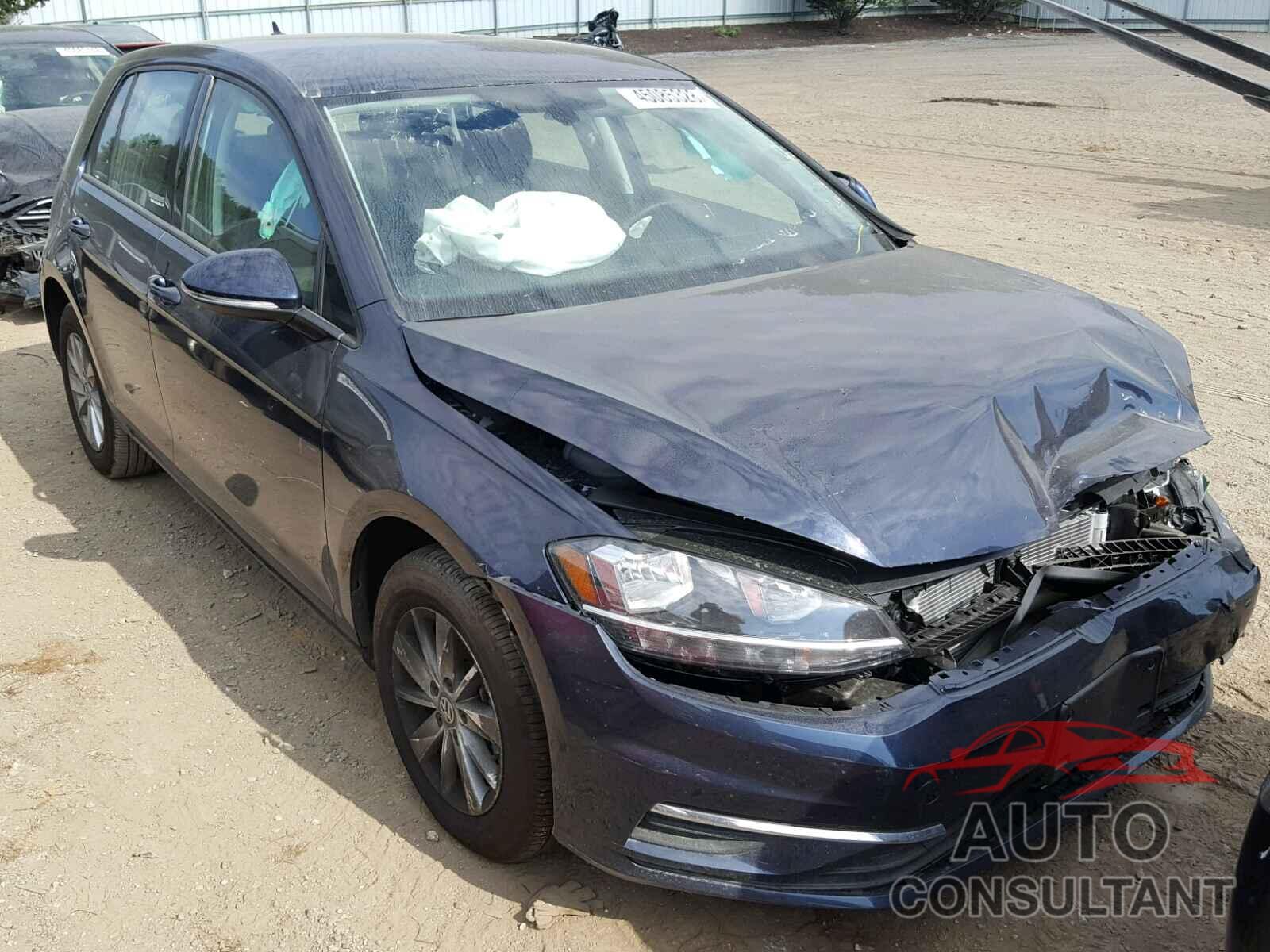 VOLKSWAGEN GOLF COMFORTLINE 2018 - 3VWG17AU4JM277753