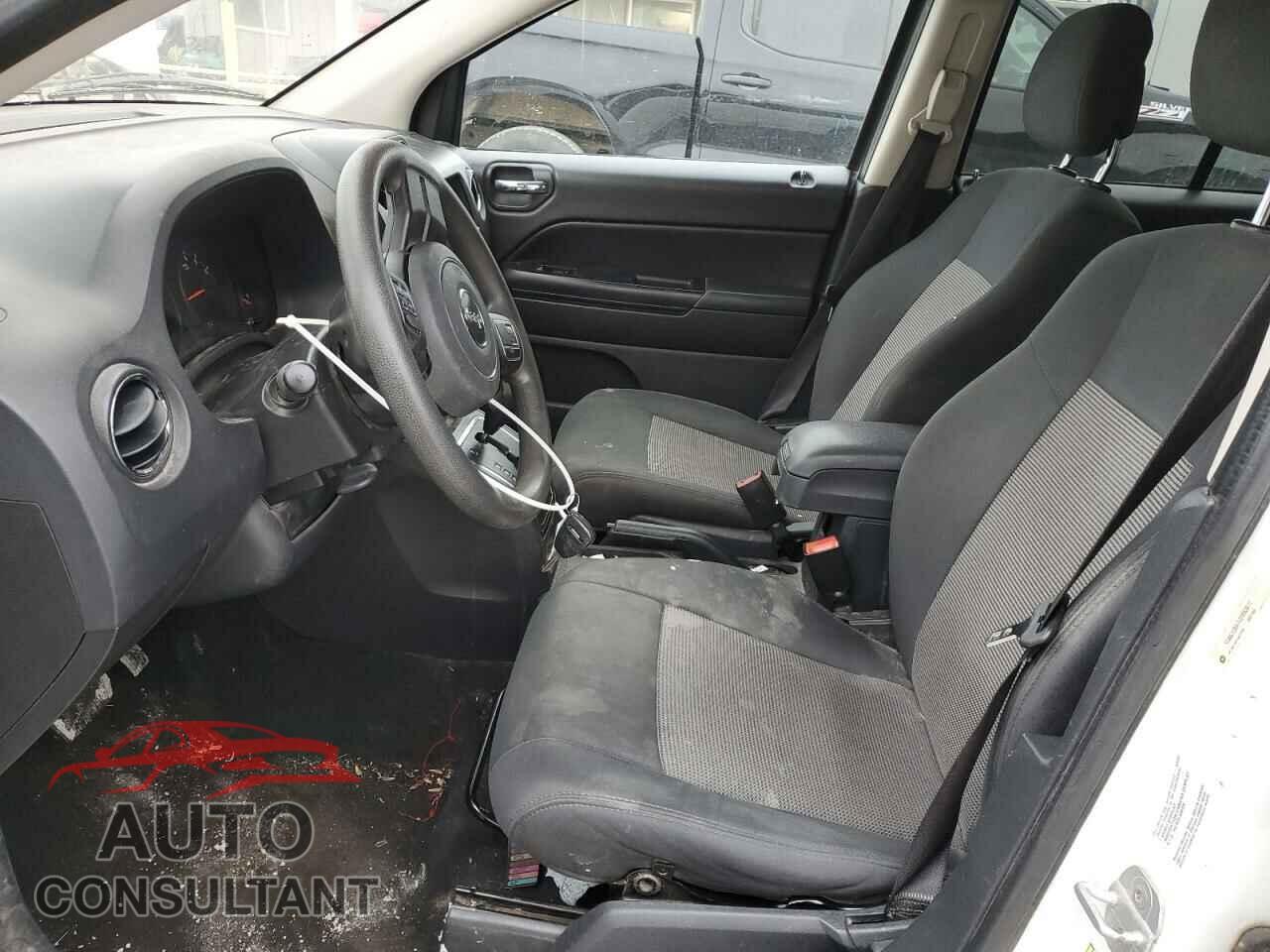 JEEP COMPASS 2012 - 1C4NJCBA7CD553817