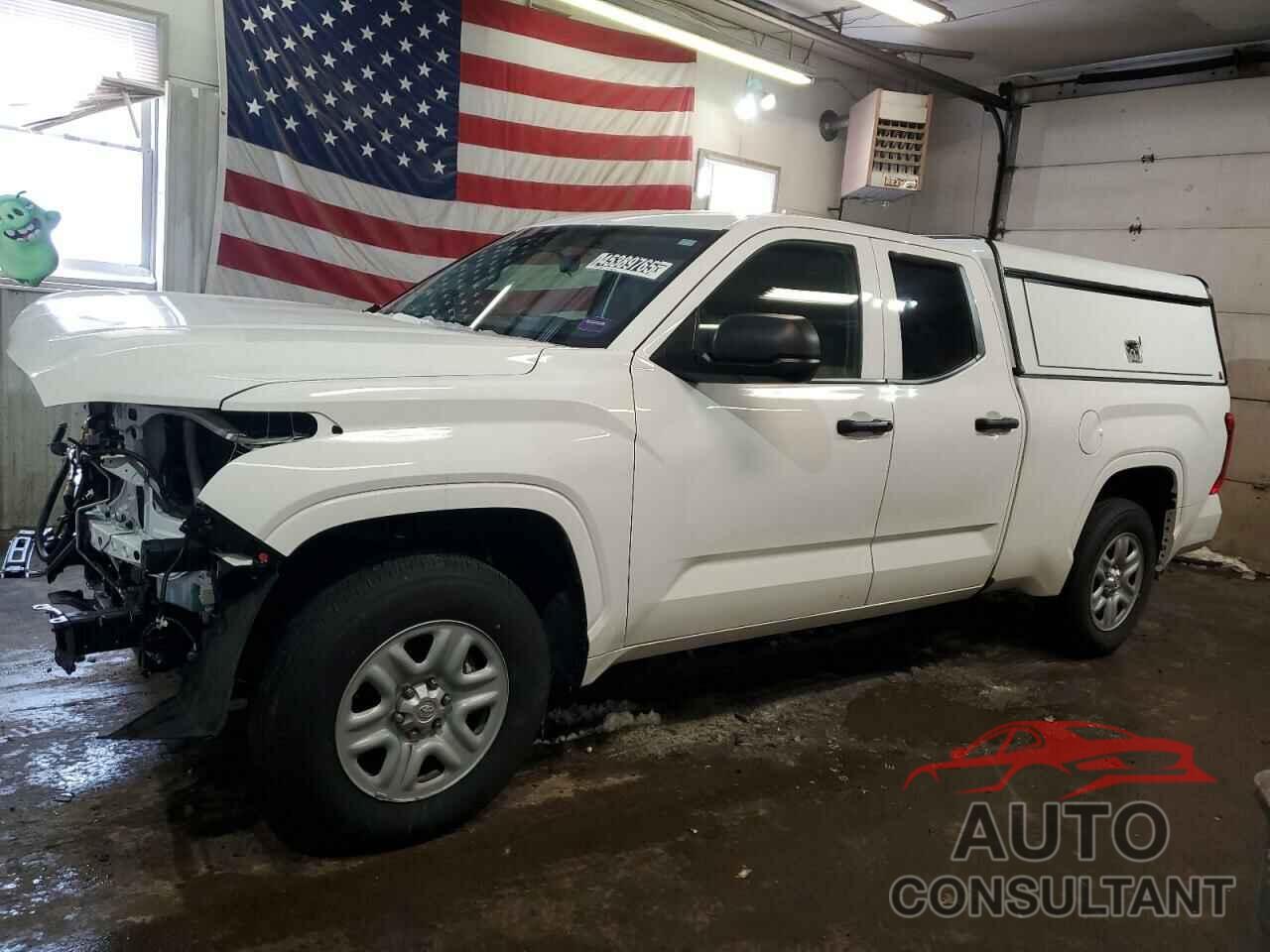 TOYOTA TUNDRA 2024 - 5TFKB5AA7RX034187