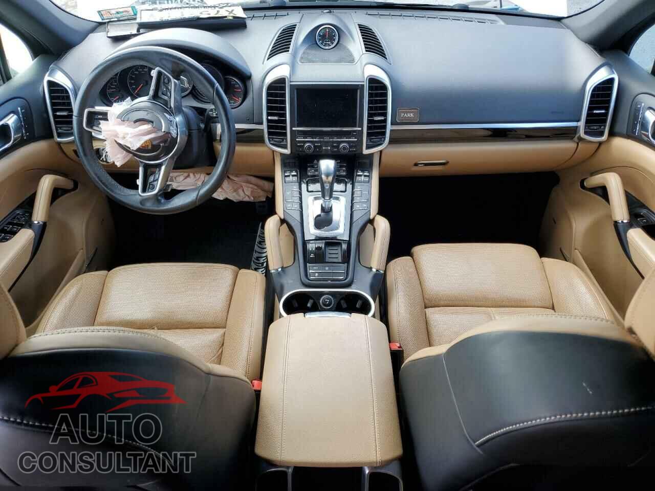 PORSCHE CAYENNE 2016 - WP1AA2A23GLA06203