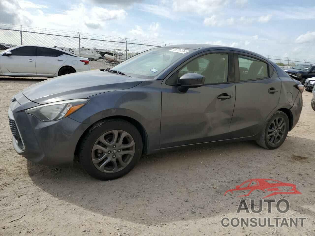 TOYOTA YARIS 2019 - 3MYDLBYV4KY520748