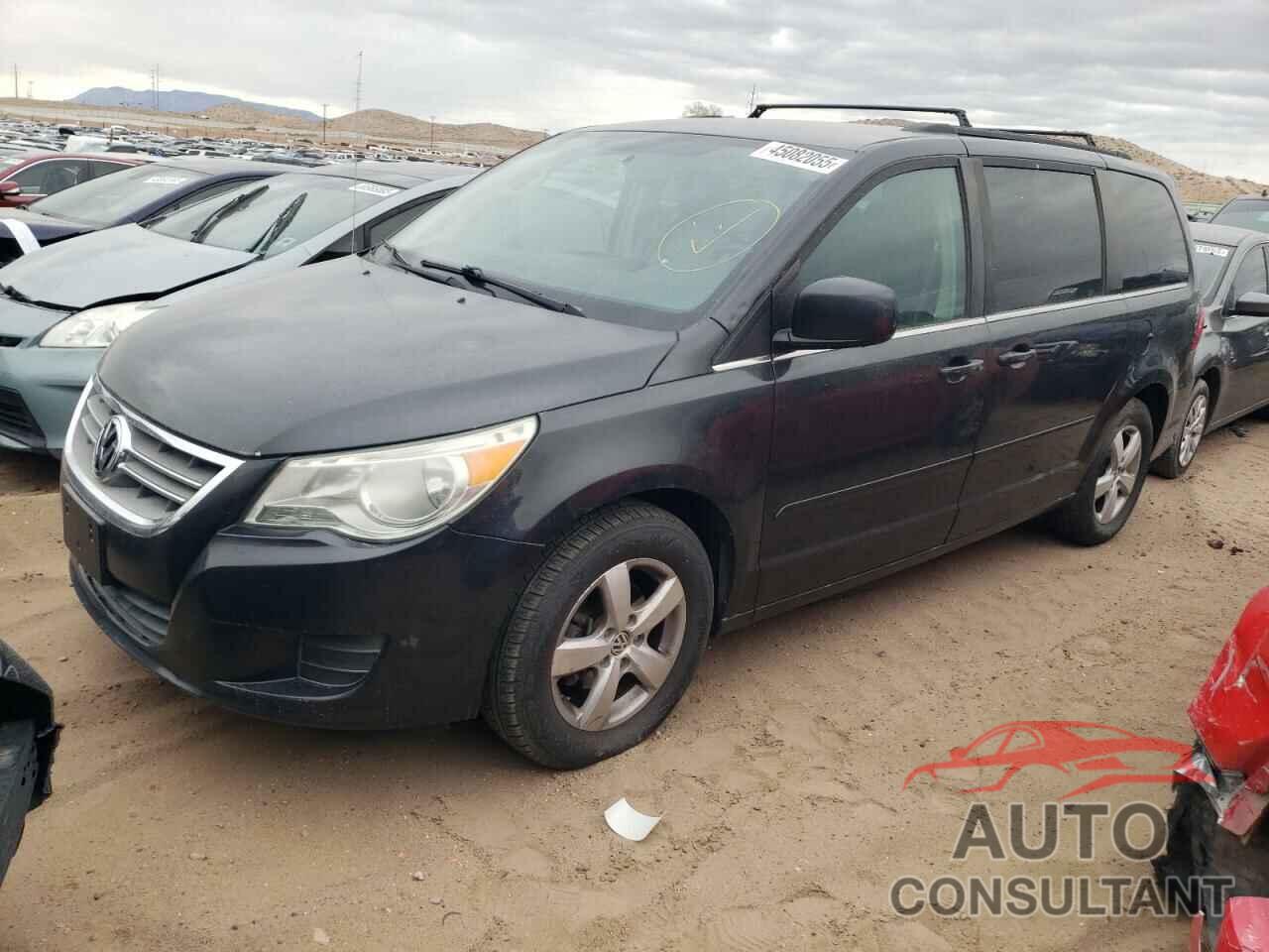 VOLKSWAGEN ROUTAN 2011 - 2V4RW3DGXBR642528