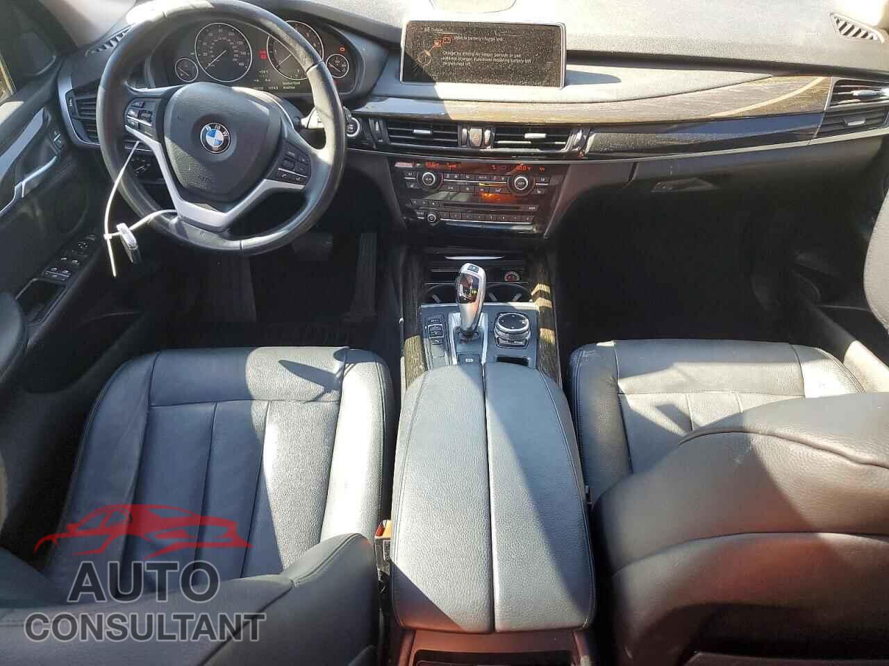 BMW X5 2014 - 5UXKR2C53E0C00543