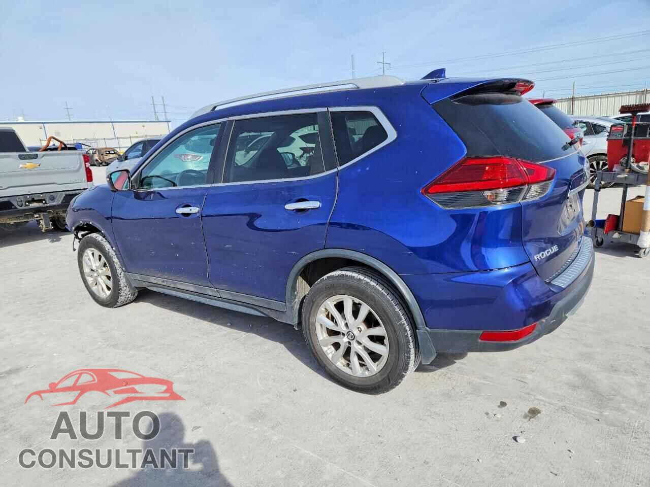 NISSAN ROGUE 2017 - 5N1AT2MVXHC746541