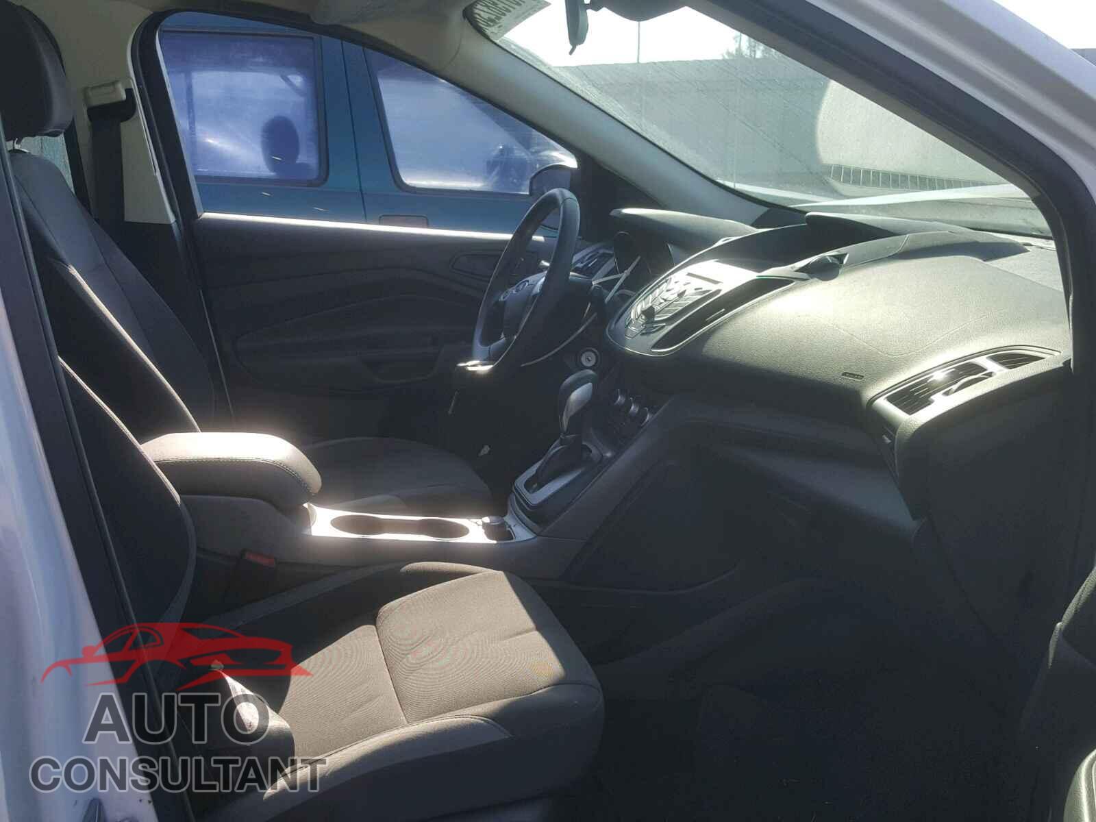 FORD ESCAPE S 2015 - 1FMCU0F79FUB55634