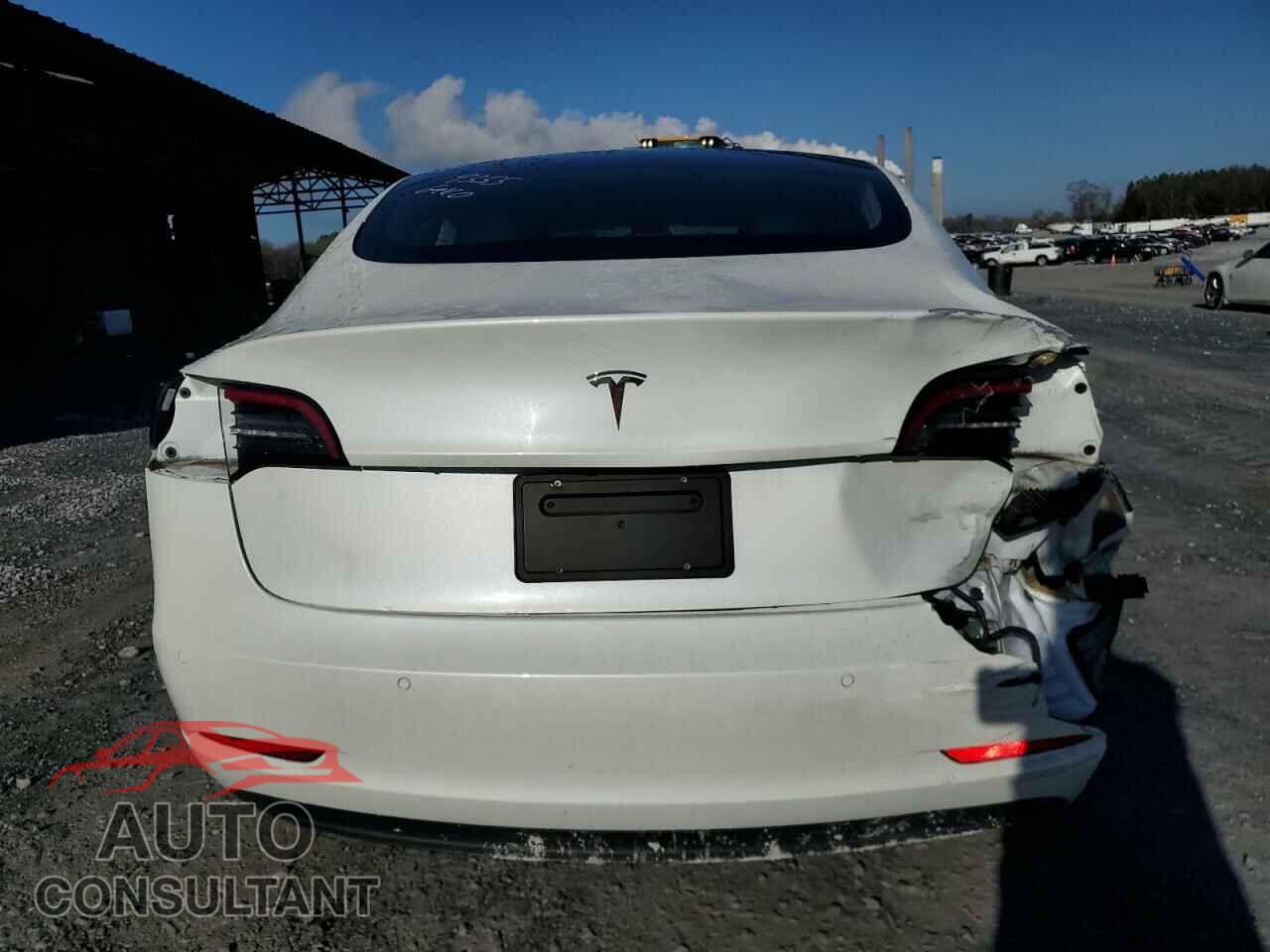 TESLA MODEL 3 2020 - 5YJ3E1EA3LF706262