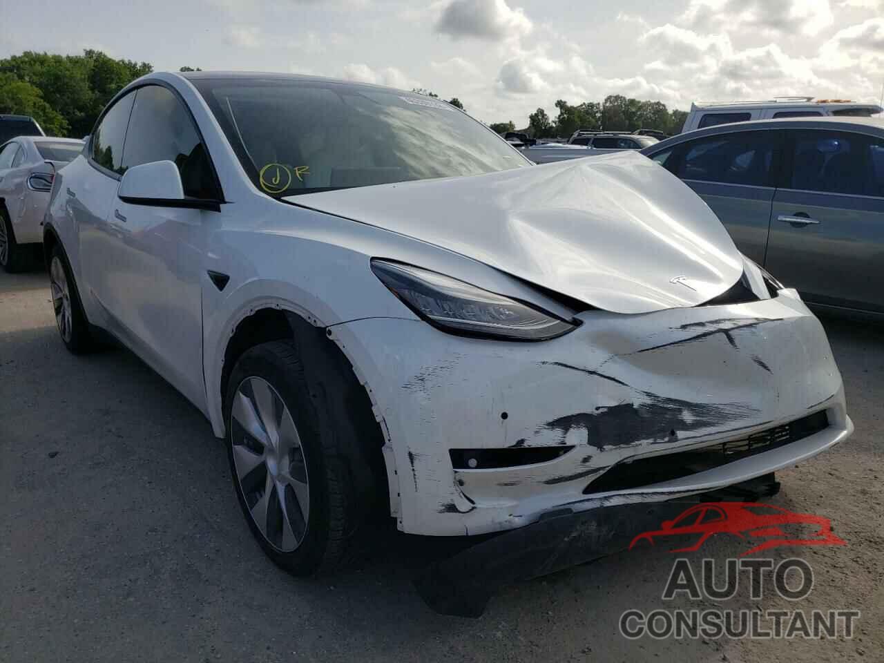 TESLA MODEL Y 2020 - 5YJYGDEE2LF032609