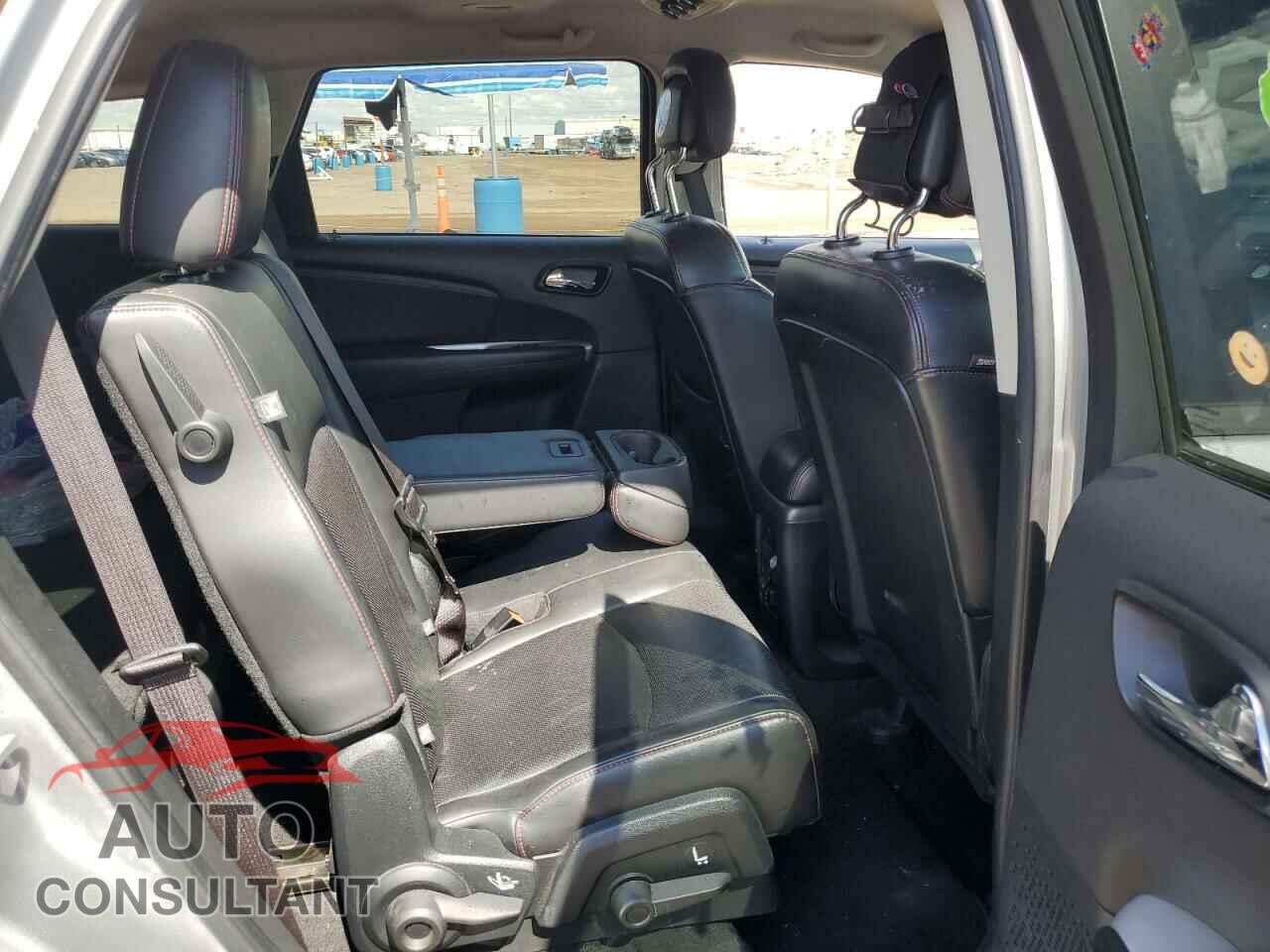 DODGE JOURNEY 2017 - 3C4PDCEG2HT626593