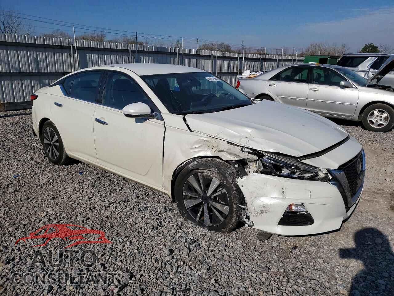 NISSAN ALTIMA 2022 - 1N4BL4DV1NN347317