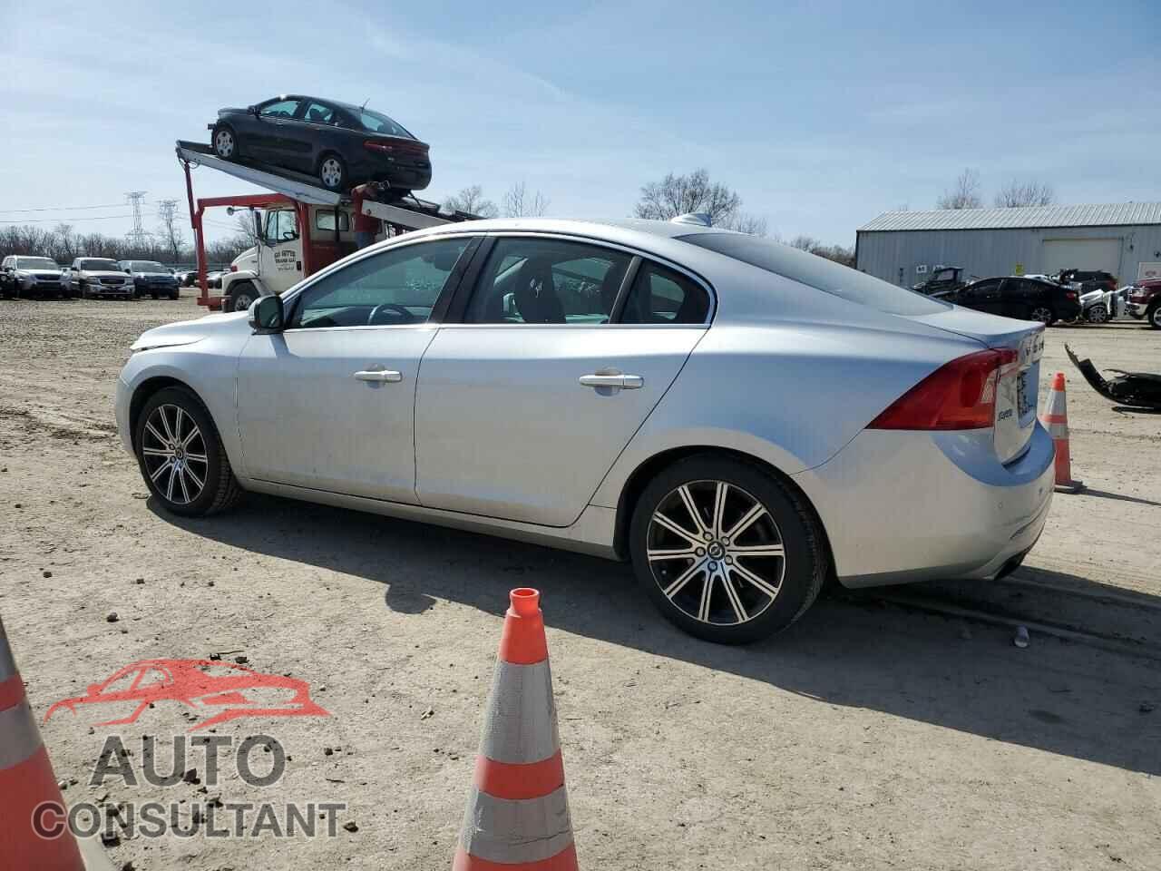VOLVO S60 2017 - LYV402TK1HB149977