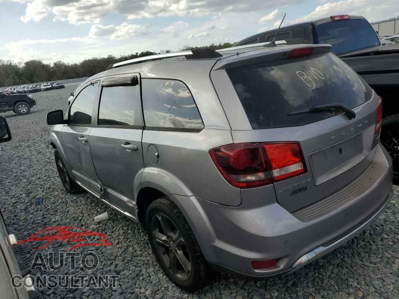 DODGE JOURNEY 2015 - 3C4PDCGG4FT714913