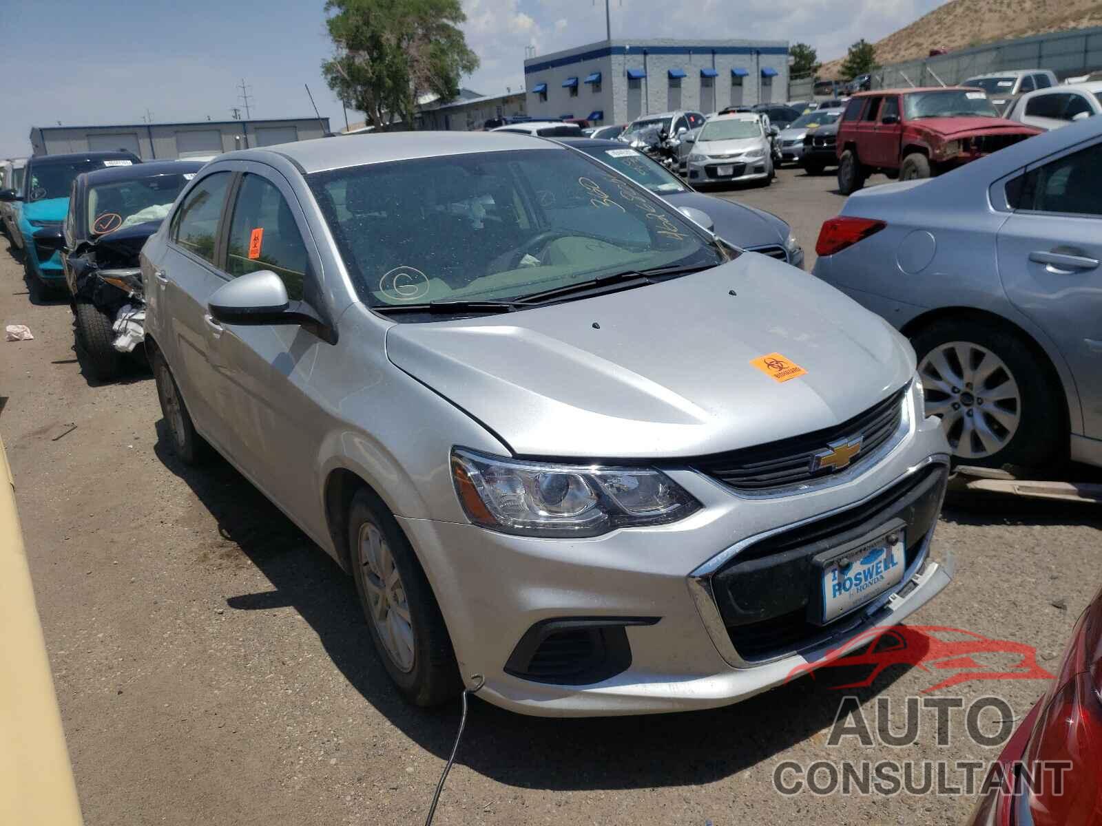 CHEVROLET SONIC 2017 - 1G1JD5SG5H4130479