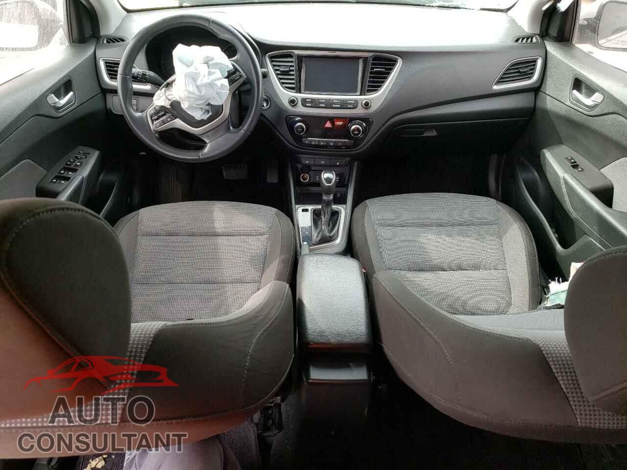 HYUNDAI ACCENT 2018 - 3KPC34A37JE025555