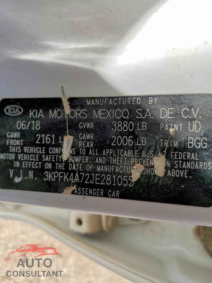 KIA FORTE 2018 - 3KPFK4A72JE281055
