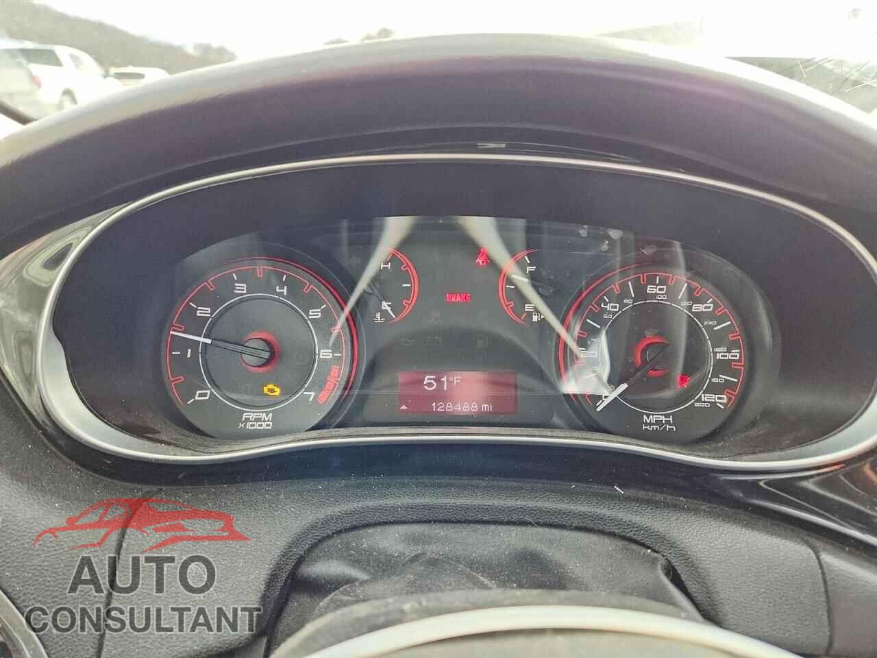 DODGE DART 2013 - 1C3CDFAA5DD266760